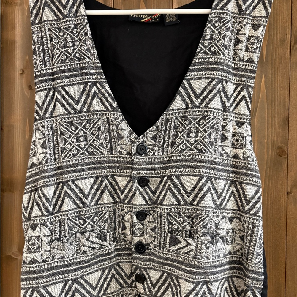 Vintage Tribal Patterned Thums-Up for Him Men’s Vest in Black and Gray